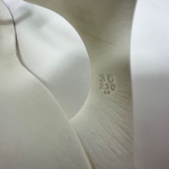 Women’s Birkenstock Gizeh Essentials EVA Slide Sandal White Size 36 - Picture 11 of 11